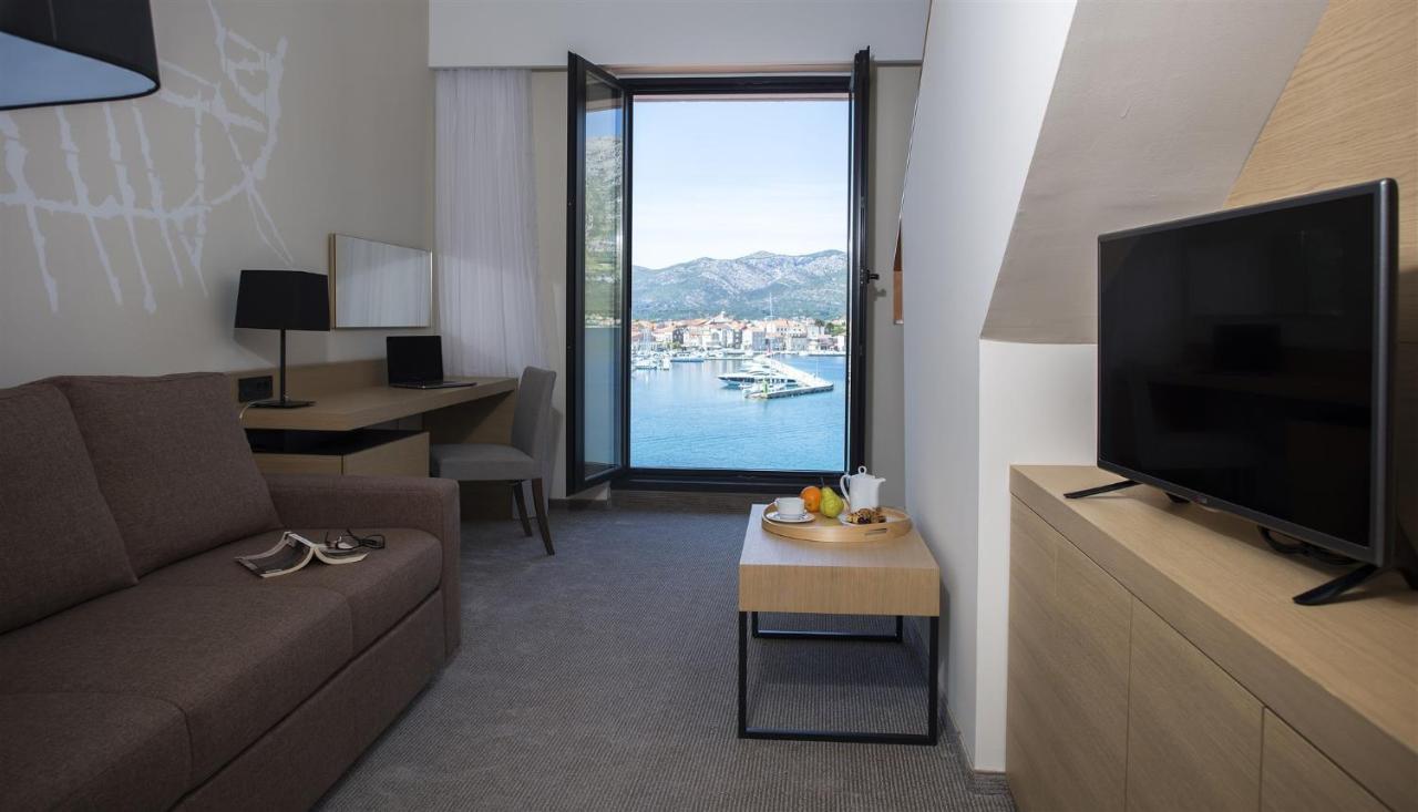Superior Suite mit Balkon auf der Meerseite